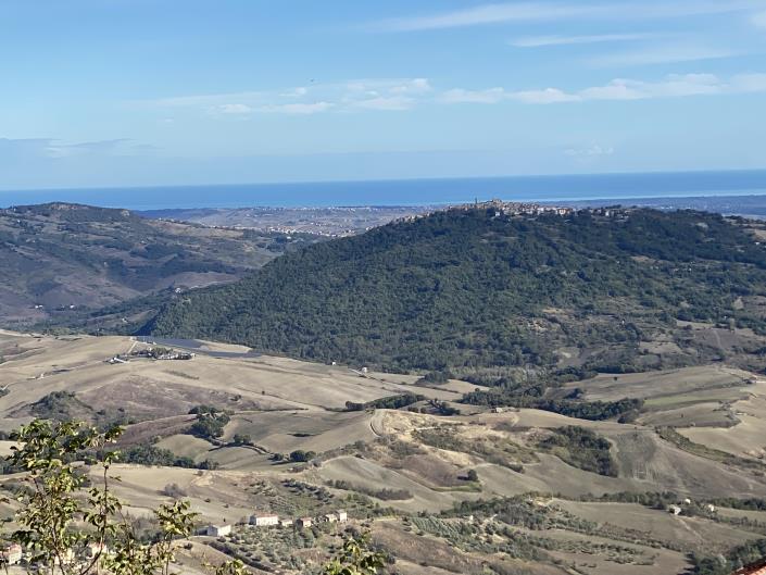 Image No.3-3 Bed Townhouse for sale