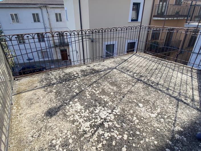 Image No.31-3 Bed Townhouse for sale