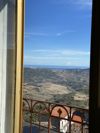 Image No.30-3 Bed Townhouse for sale