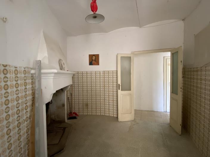 Image No.10-3 Bed Townhouse for sale