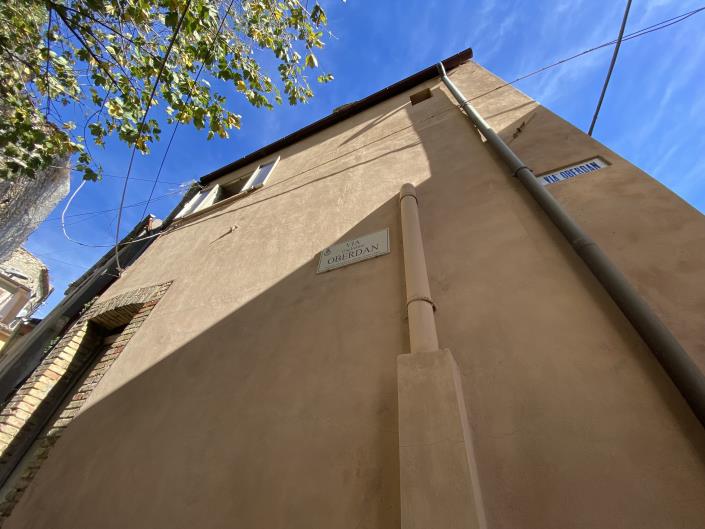 Image No.38-3 Bed Townhouse for sale