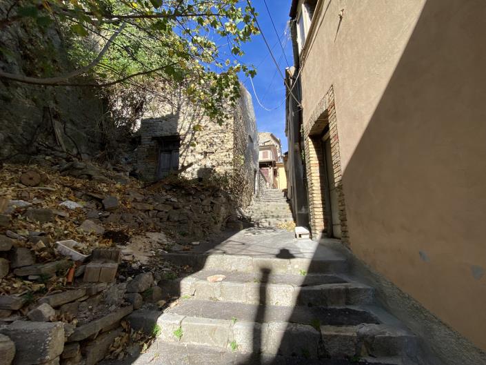 Image No.40-3 Bed Townhouse for sale