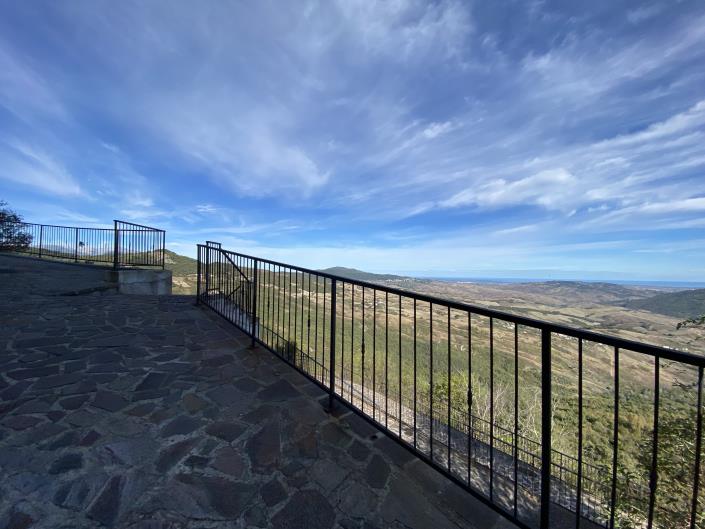 Image No.51-3 Bed Townhouse for sale