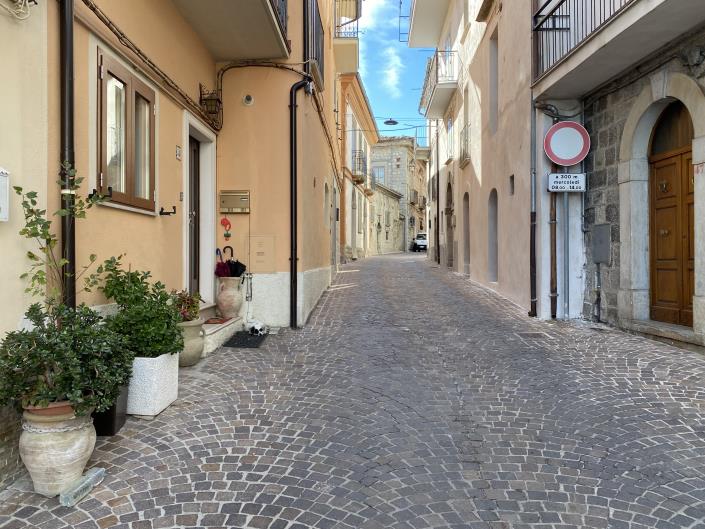 Image No.57-3 Bed Townhouse for sale