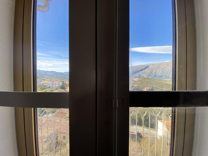 Image No.9-3 Bed Townhouse for sale