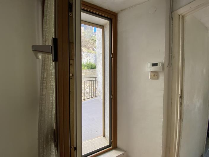 Image No.12-3 Bed Townhouse for sale