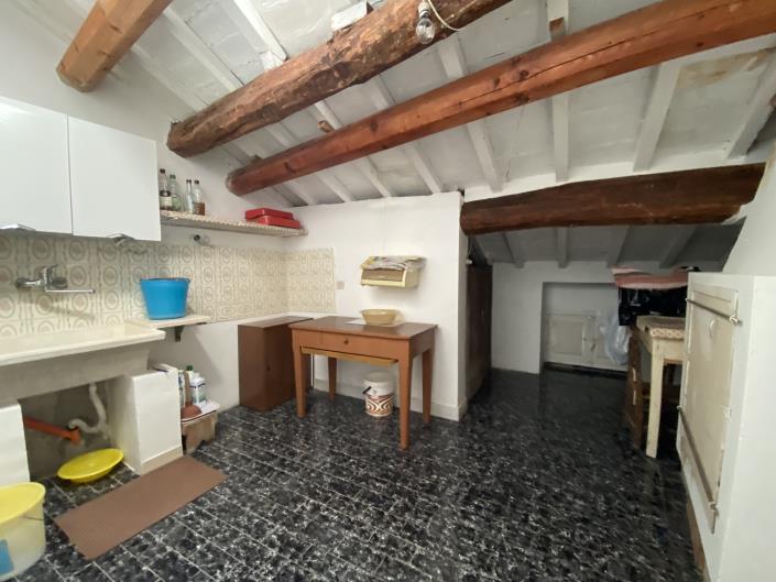 Image No.17-3 Bed Townhouse for sale