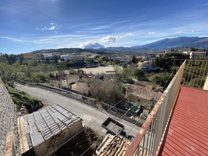 Image No.34-3 Bed Townhouse for sale