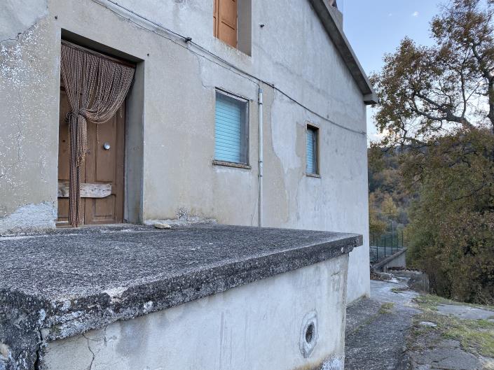 Image No.49-2 Bed Country House for sale