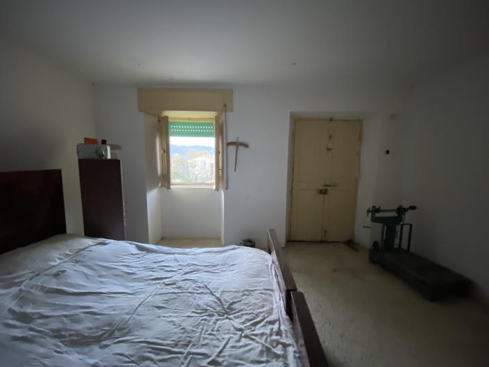 Image No.23-2 Bed Country House for sale