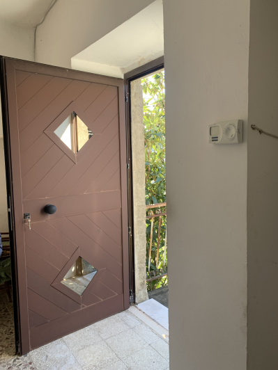 Image No.24-2 Bed House for sale