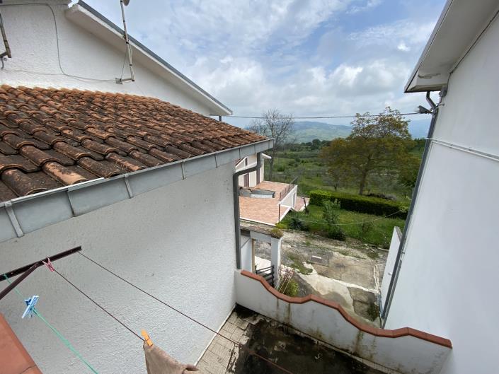 Image No.30-3 Bed House for sale