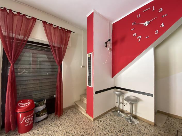 Image No.29-1 Bed Townhouse for sale