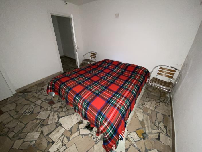 Image No.19-1 Bed Townhouse for sale