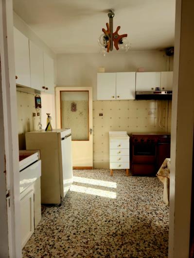 Image No.3-1 Bed House for sale