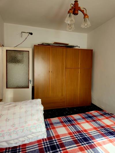 Image No.12-1 Bed House for sale