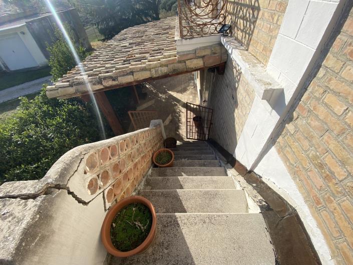 Image No.34-3 Bed House for sale