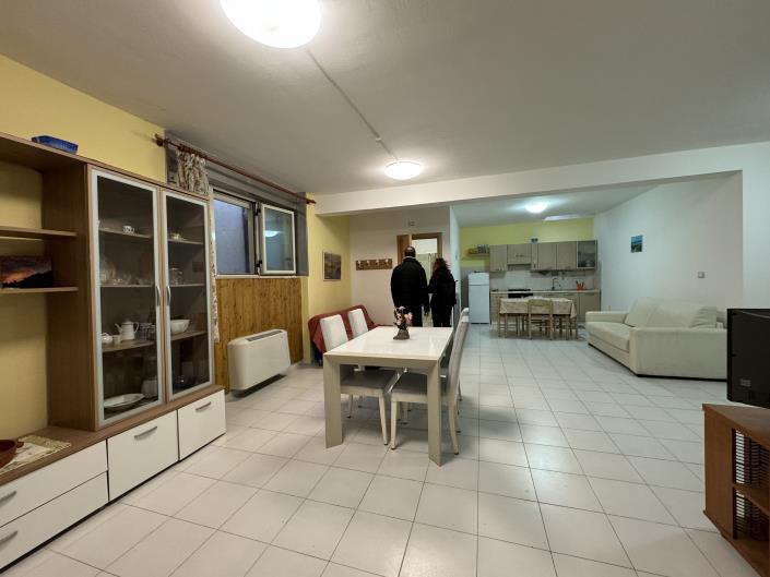 Image No.20-2 Bed Apartment for sale