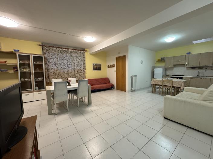 Image No.28-2 Bed Apartment for sale