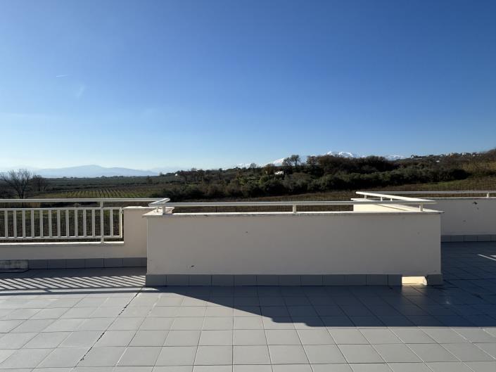 Image No.34-2 Bed Apartment for sale