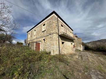 1 - Basciano, Maison de campagne