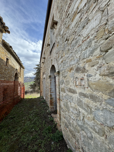 Image No.11-3 Bed Country House for sale