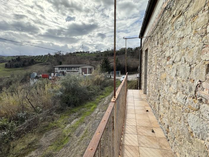 Image No.25-3 Bed Country House for sale