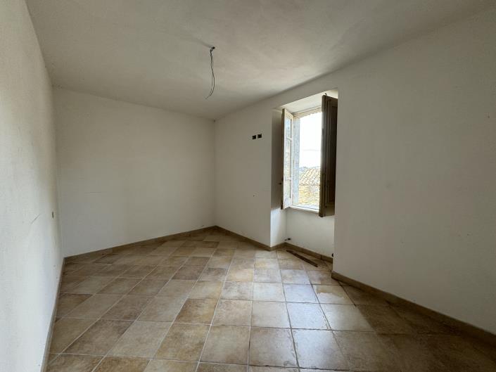 Image No.33-3 Bed Country House for sale