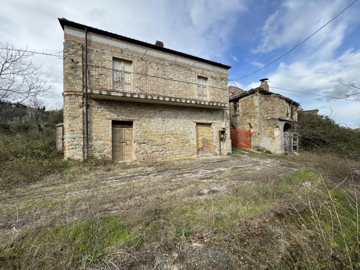 Image No.43-3 Bed Country House for sale