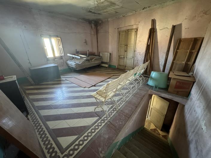 Image No.33-6 Bed Farmhouse for sale