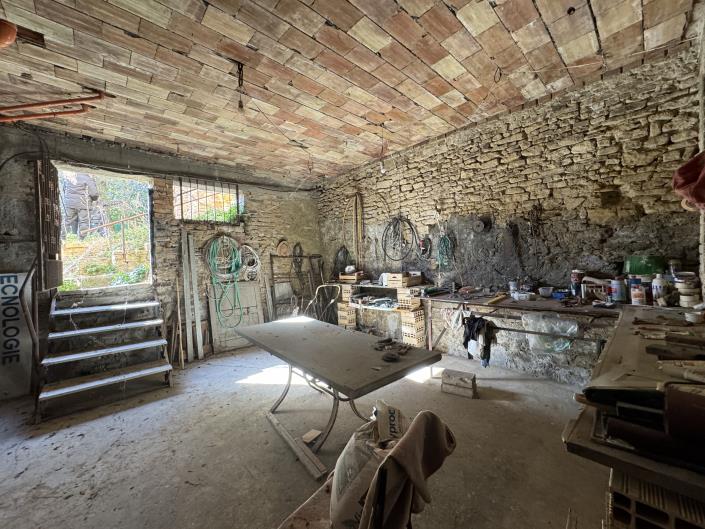 Image No.35-3 Bed House for sale