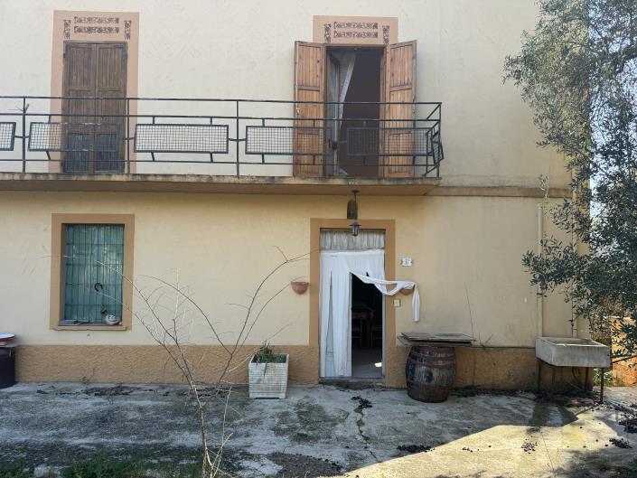 Image No.53-3 Bed House for sale