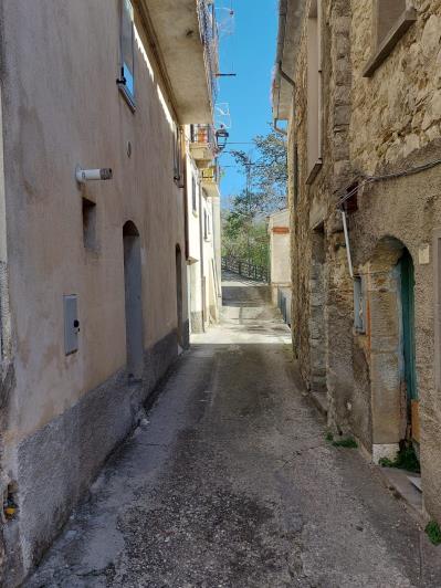 Image No.55-4 Bed Townhouse for sale