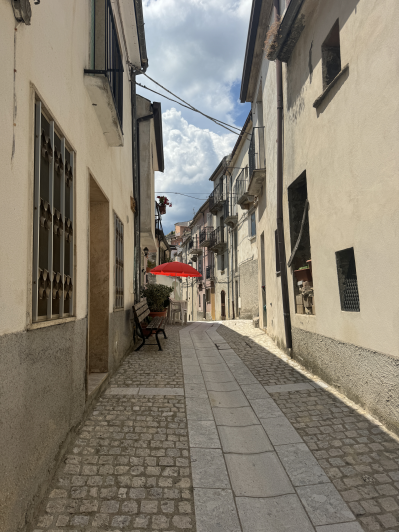 Image No.43-2 Bed Townhouse for sale