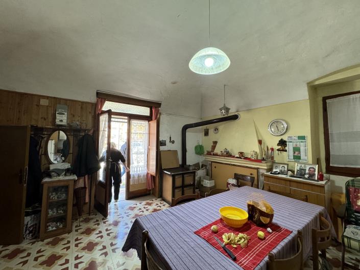 Image No.4-5 Bed House/Villa for sale