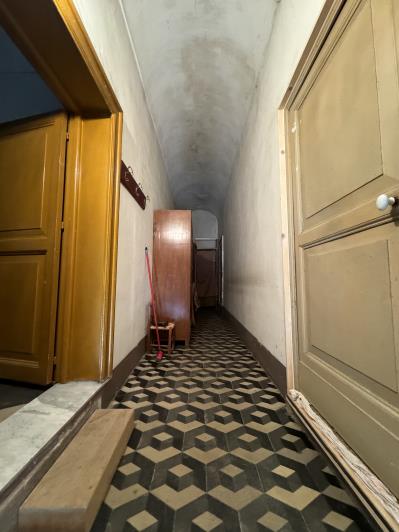 Image No.29-8 Bed Villa / Detached for sale