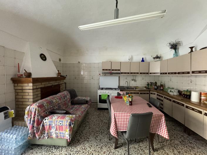 Image No.7-8 Bed Villa / Detached for sale