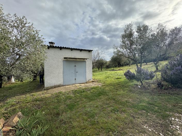 Image No.1-Studio for sale