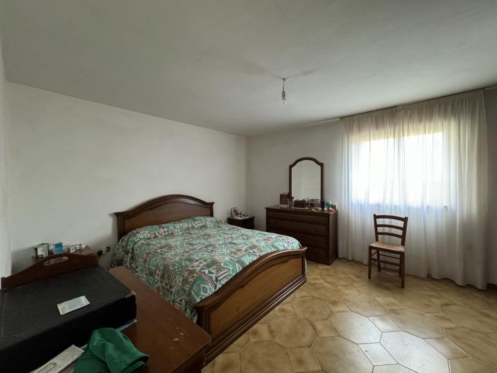 Image No.15-4 Bed Villa for sale