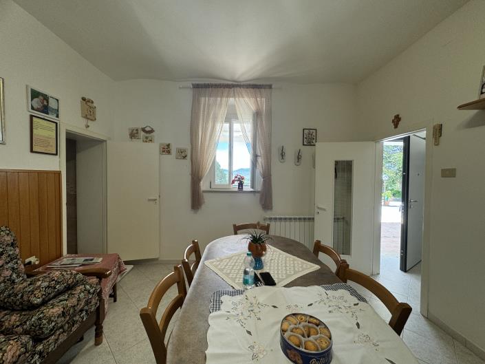 Image No.18-3 Bed Villa / Detached for sale