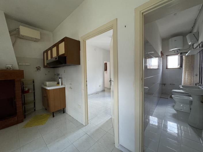 Image No.10-1 Bed Apartment for sale