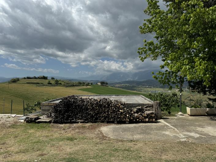 Image No.3-6 Bed Villa for sale