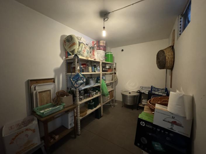 Image No.9-6 Bed Villa for sale