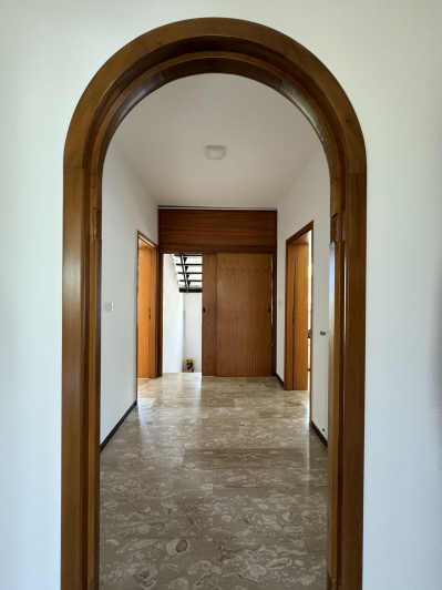 Image No.19-6 Bed Villa for sale