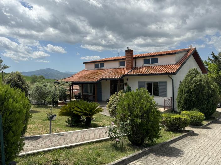 Image No.47-6 Bed Villa for sale