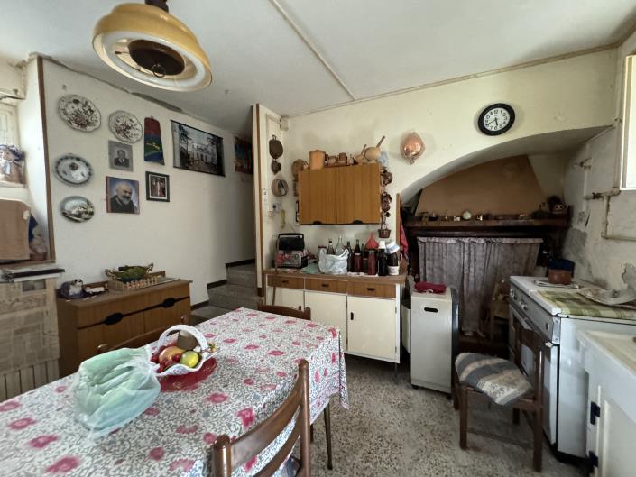 Image No.6-2 Bed House for sale