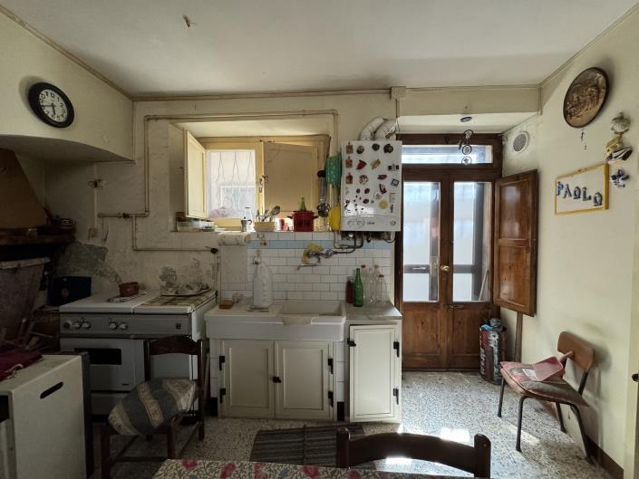 Image No.7-2 Bed House for sale