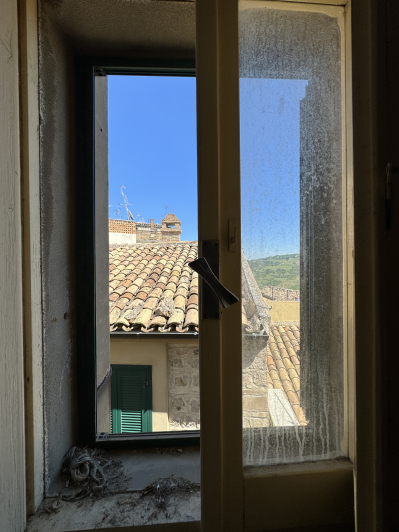 Image No.14-2 Bed House for sale