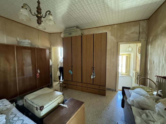 Image No.16-2 Bed House for sale