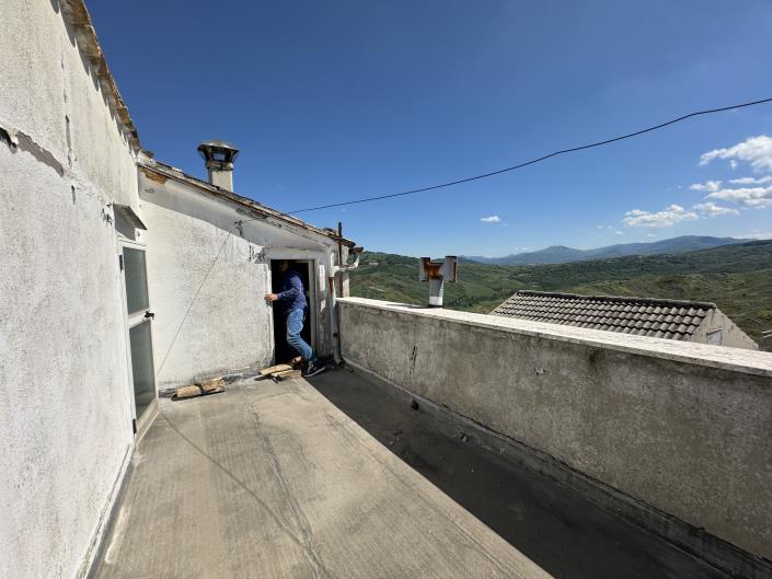 Image No.26-2 Bed House for sale